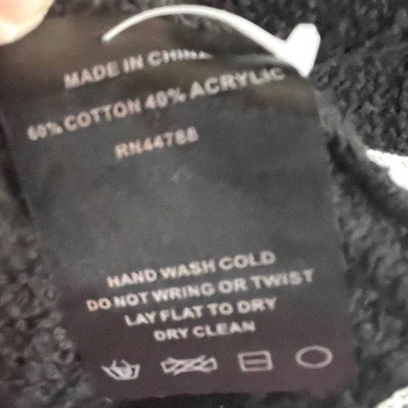 COLLEEN LOPEZ MY FAVORITE THINGS Favorite - Cardigan with Rhinestone Buttons 1X - Picture 16 of 16